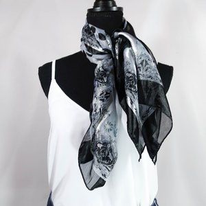 🛍lightweight sheer black and white scarf all year